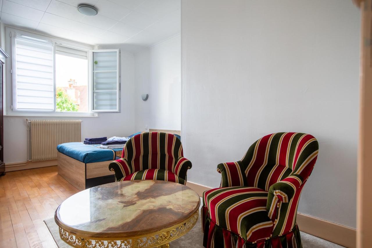 Le Coquet Chez Maguy Maison De Ville Avec Jardin Безансон Екстериор снимка